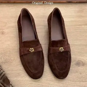 여성용 로퍼 신발 브라운 25cm 25.5cm