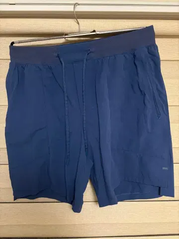 lululemon License to Train Short 숏팬츠