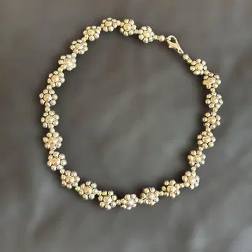 빈티지 초커 실버색 플라워 모티브