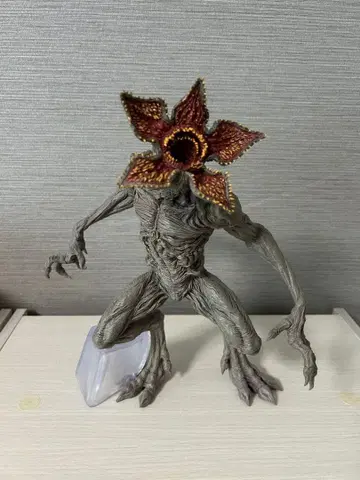 제일복권 A상 기묘한 이야기 데모고르곤 약 30cm 라스트 원