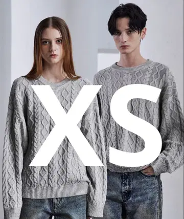 Foil Print Cable Crew Neck Knit