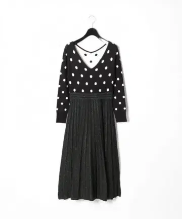 그레이스 콘티넨탈 도트 라메 니트 원피스