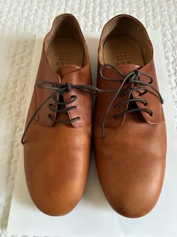 que shoes 레이스업 슈즈 가죽 신발 브라운