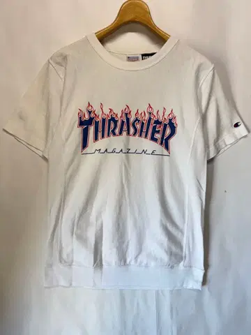 Champion x THRASHER MAGAZINE 리버스 반팔 맨투맨