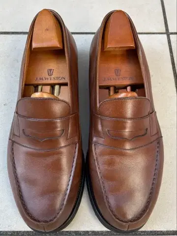 정품 슈트리 포함 J.M.WESTON 180 시그니처 로퍼 5F