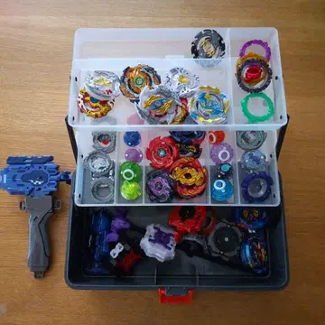 베이블레이드 세트 수납 케이스 포함