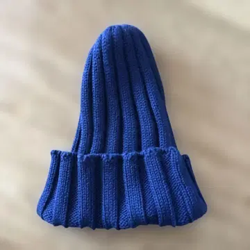 파란 니트 비니 리브