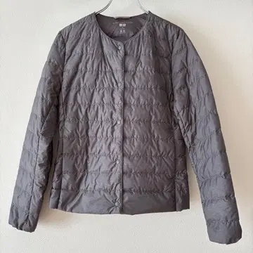 유니클로 울트라 라이트 다운 S 사이즈 그레이 수납 봉투 포함