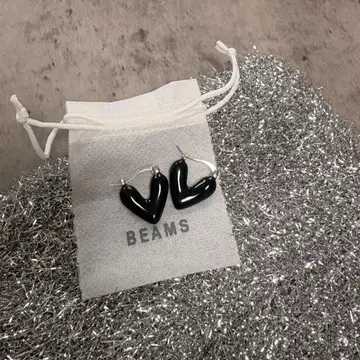 BEAMS 하트 귀걸이 미사용 새상품