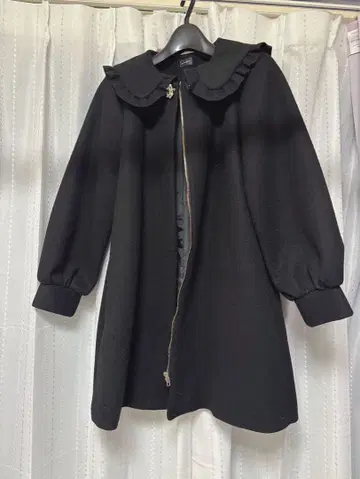 evelyn 오버사이즈 옷깃 비쥬 코트 블랙