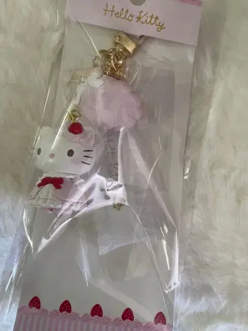 헬로키티 키링 딸기 휘핑 케이크 시리즈 산리오