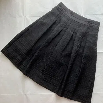 23구 플레어 스커트 라메 블랙 36 새상품급