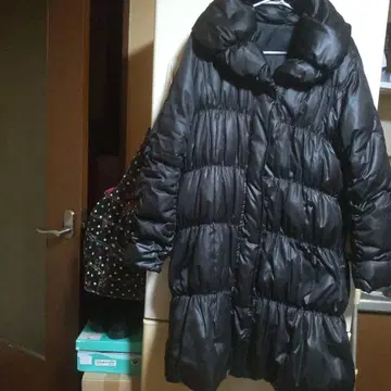 다운 자켓 블랙 사이즈 40