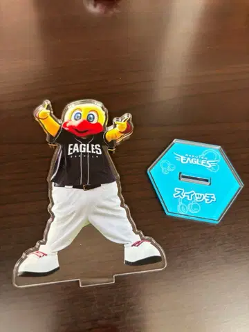 이글스 마스코트 아크릴 스탠드 스위치