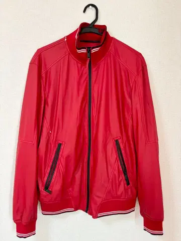 ZARA 레드 나일론 자켓