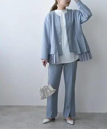 Eimee Law 에이미 로우 턱 플리츠 세레모니 자켓