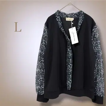 [택 포함 새상품] 모노톤 시어 소매 리본 타이 블라우스 상의 블랙