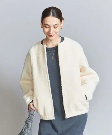 새상품 미사용 BEAUTY&YOUTH 부클레 지퍼 블루종 보아 자켓