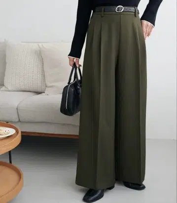 DISCOAT 디스코트 욕심쟁이 2턱 와이드 팬츠 카키 PS 사이즈