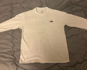 NORTH FACE 화이트 롱T셔츠