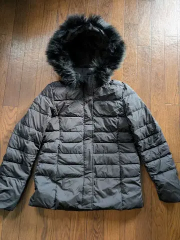 쿠 드 샹스 블랙 퍼 후드 다운 자켓 38