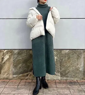 유니클로 UNIQLO 심리스 다운 후드티 다운 자켓 아우터 S