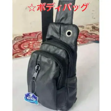 [ 바디백 ] 블랙 소가죽 광택이 나는 가벼운 백 멕시코