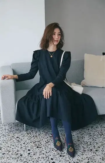 세븐텐 울 라이크 티어드 원피스 (네이비)