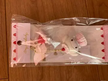 산리오 딸기 휘핑 케이크 키링 마이멜로디