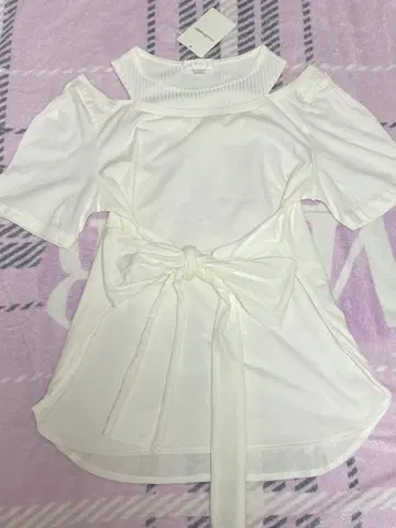 질스튜어트 블라우스