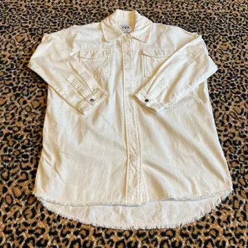 ZARA 화이트 데님 자켓 프린지 헴