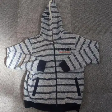 GOTCHA 스트라이프 후드 부착 후드티