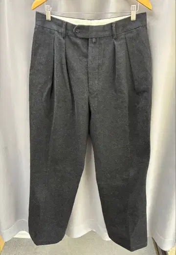 NEAT 니트 블랙 데님 슬랙스 씨 아일랜드 사이즈 48