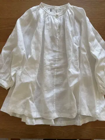 [ 미사용 새상품 ] 아틀리에 후와리 린넨 100% 블라우스 스미레