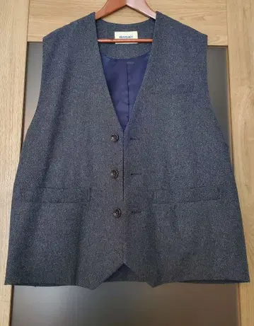 새상품급 BEAMSBOY 베스트 차콜 프리 사이즈