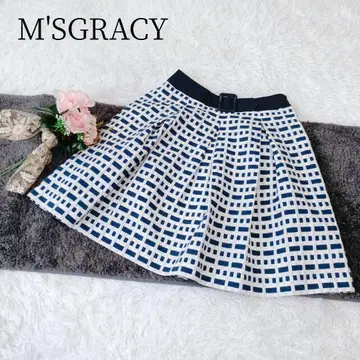 [ 엠즈 그레이시 ] [ M ] 플레어 스커트 박스 플리츠 벨트 올 패턴