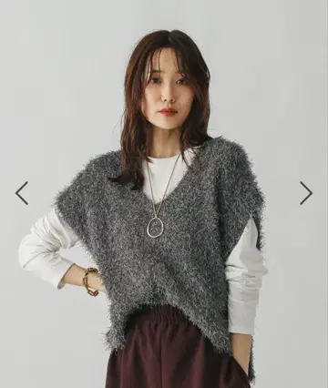 [택 포함 새상품] GLOBALWORK 사라사라 샤기 베스트