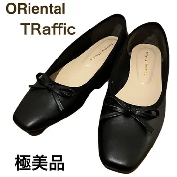 [컨디션 최상] ORiental TRaffic 블랙 플랫슈즈 36