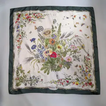 MANTERO 대형 실크 스카프 미사용품