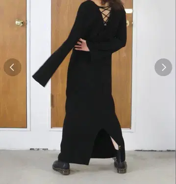 [ 새상품급 ] ungrid 언그리드 백 레이스업 니트 원피스 블랙