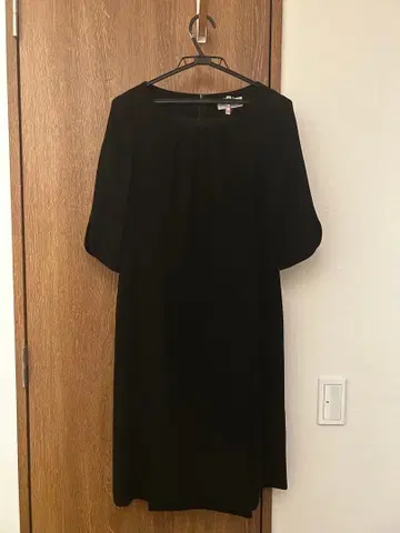 AOKI 블랙 포멀 ( 우에토 아야 착용 모델 11호 )