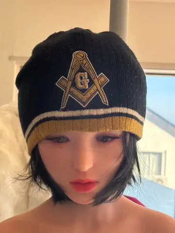 프리메이슨 니트 모자 블랙/금