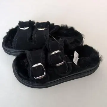 MOHI - 퍼 더블 버클 샌들 블랙 퍼 샌들