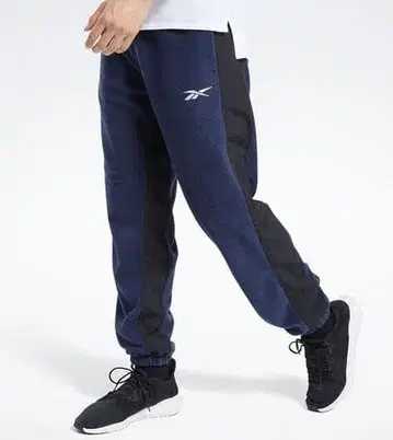 리복 워크아웃 레이디 팬츠 절개 플리스 팬츠