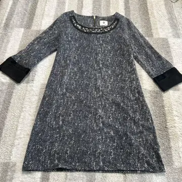 Bou Jeloud 비쥬 장식 그레이 원피스