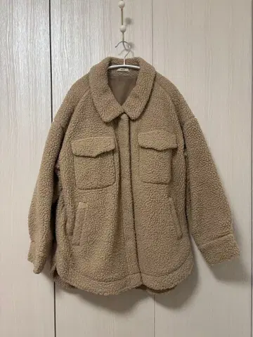 mystic 베이지 보아 자켓