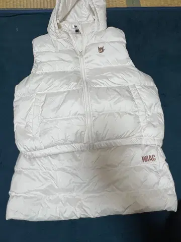 WAAC 화이트 베스트 스커트 세트