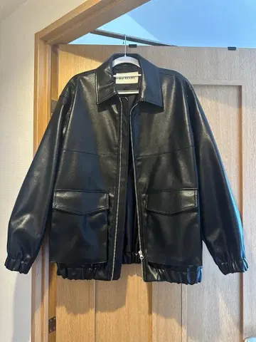 Ray BEAMS 블랙 가죽 자켓