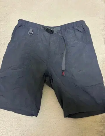 그라미치 숏 나일론 팬츠