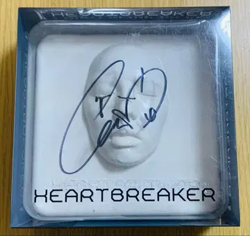 G-DRAGON 앨범 CD HEARTBREAKER 직필 사인 포함